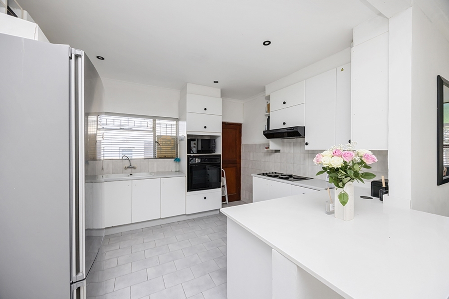 To Let 3 Bedroom Property for Rent in Vasco Estate Western Cape